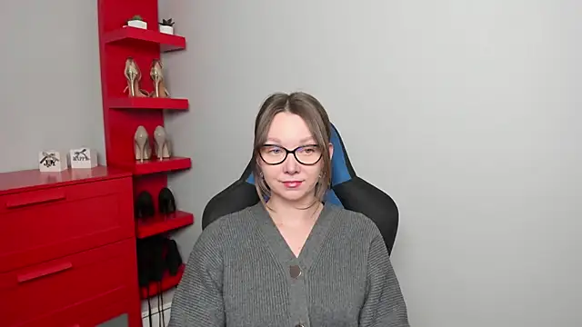 Snapshot of Cookie_zoe chatting on 11.26.25 Cookie zoe online show from 11.26.25