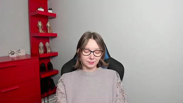 Snapshot of Cookie_zoe chatting on 12.05.25 Cookie zoe online show from 12.05.25