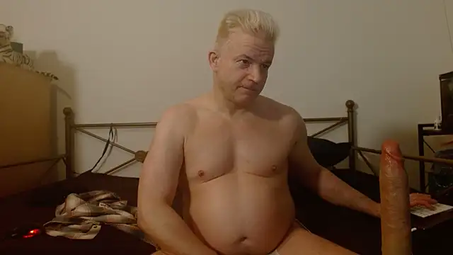 Snapshot of Dragonnyc@xh chatting on 11.06.25 Dragonnycxh online show from 11.06.25