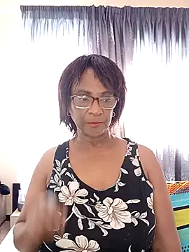 Snapshot of Hotgrannyx chatting on 05.01.26 Hotgrannyx online show from 05.01.26
