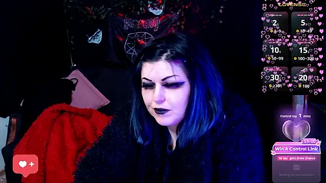 Psychobitch7 online show from 03.18.26