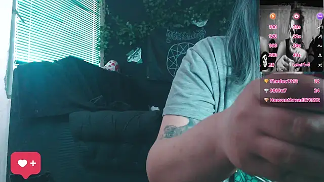 Psychobitch7 online show from 05.06.26