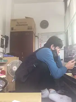 Snapshot of o0-69o chatting on 02.06.25 o0-69o online show from 02.06.25