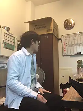 Snapshot of o0-69o chatting on 02.08.25 o0-69o online show from 02.08.25