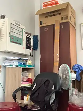 Snapshot of o0-69o chatting on 03.05.25 o0-69o online show from 03.05.25