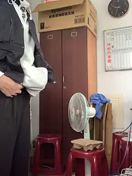 Snapshot of o0-69o chatting on 03.06.25 o0-69o online show from 03.06.25