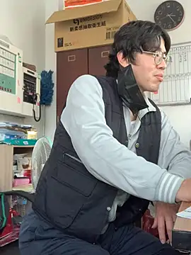 Snapshot of o0-69o chatting on 03.11.25 o0-69o online show from 03.11.25