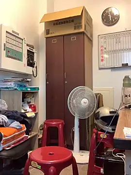 Snapshot of o0-69o chatting on 03.19.25 o0-69o online show from 03.19.25