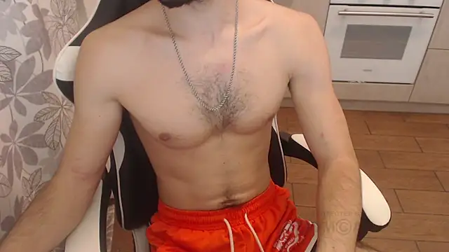 Snapshot of Mandarin4ks chatting on 12.17.25 Mandarin4ks online show from 12.17.25