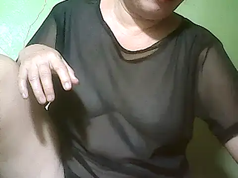 SoSweetPearl online show from 02.16.25