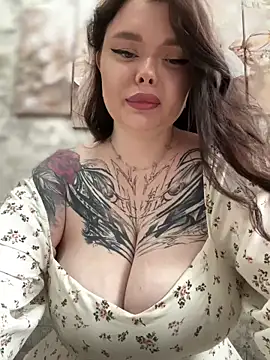 Snapshot of MommyDimitrescu_ chatting on 03.21.25 MommyDimitrescu online show from 03.21.25