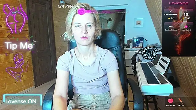 Snapshot of NonCasual5 chatting on 01.18.25 NonCasual5 online show from 01.18.25