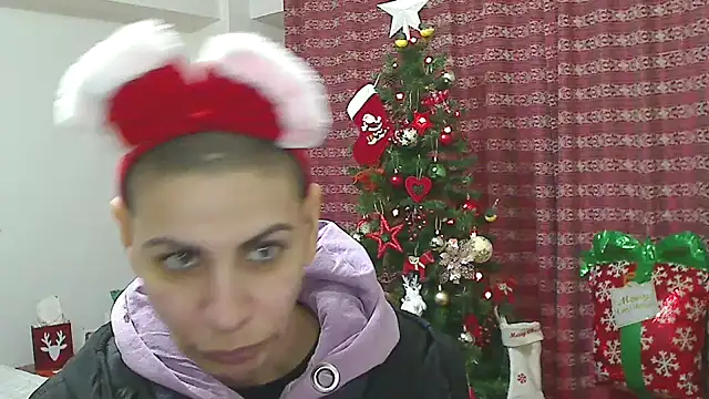 Snapshot of hotSANDRA_STARR chatting on 01.05.26 hotSANDRA STARR online show from 01.05.26