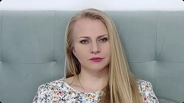 K  Adrienne online show from 02.13.25