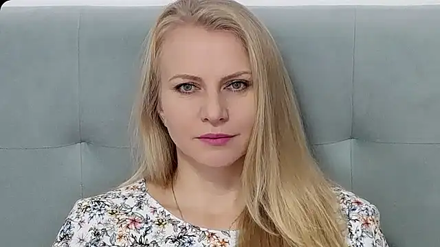 K  Adrienne online show from 10.27.25