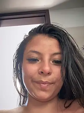 Snapshot of RsellAmb chatting on 03.29.26 RsellAmb online show from 03.29.26