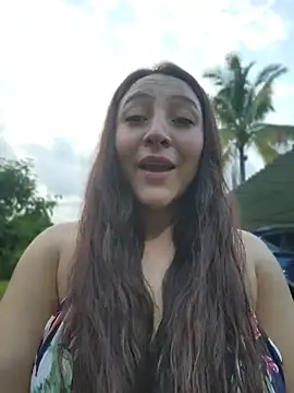 VickyHoult online show from 06.23.26