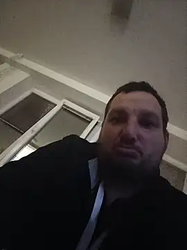 Snapshot of SamVer1 chatting on 06.14.26 SamVer1 online show from 06.14.26