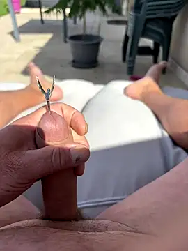 Snapshot of Loul41 chatting on 09.21.25 Loul41 online show from 09.21.25