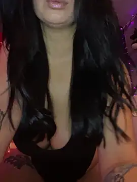 YreneRay online show from 12.22.24