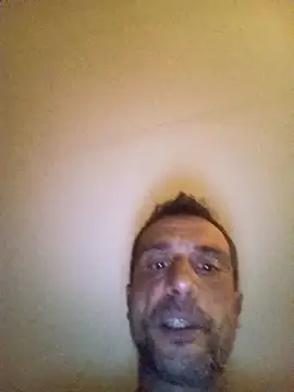 Chianga11 online show from 05.05.26