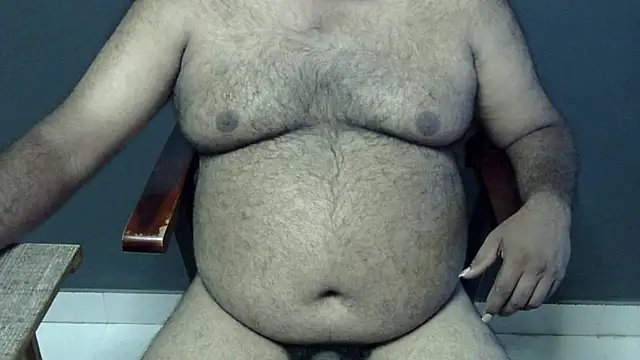 hairysubcub 70 online show from 09.29.25