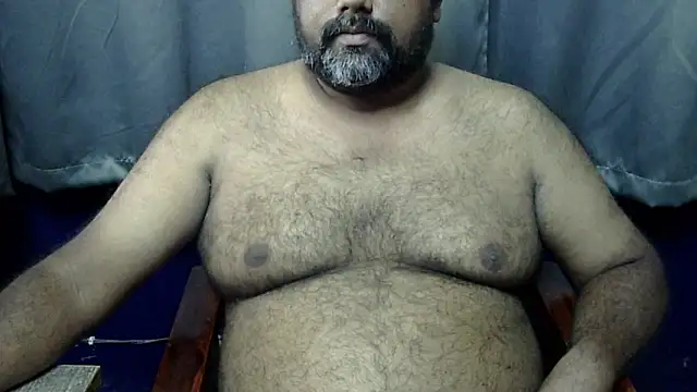 hairysubcub 70 online show from 10.11.25