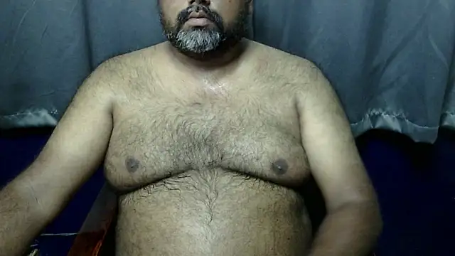 hairysubcub 70 online show from 03.02.26