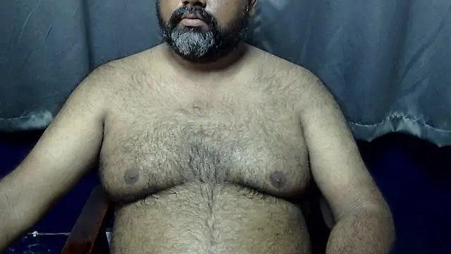 Snapshot of hairysubcub_70 chatting on 06.04.26 hairysubcub 70 online show from 06.04.26
