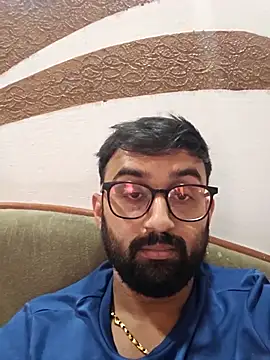 Snapshot of love4shownude chatting on 03.18.25 love4shownude online show from 03.18.25