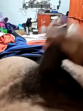 Snapshot of Gerardo31017 chatting on 11.18.25 Gerardo31017 online show from 11.18.25