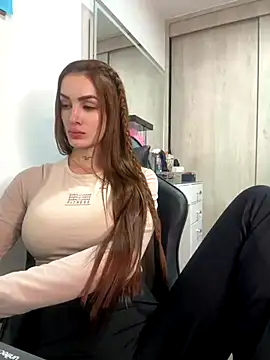 SofiaCarter online show from 09.11.25