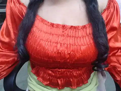 Snapshot of Mahikhanna_ chatting on 12.06.24 Mahikhanna online show from 12.06.24