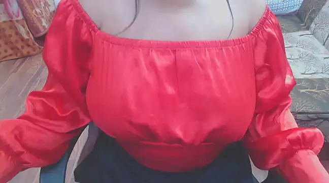 Snapshot of Mahikhanna_ chatting on 02.16.25 Mahikhanna online show from 02.16.25