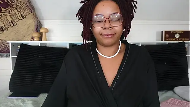 Snapshot of -khayaparker chatting on 01.08.26 -khayaparker online show from 01.08.26