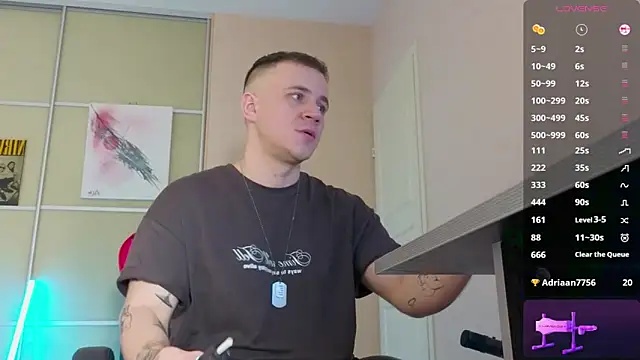 Snapshot of Ethan_and_mike chatting on 09.20.25 Ethan and mike online show from 09.20.25