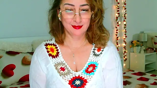Tyana40 online show from 06.15.26