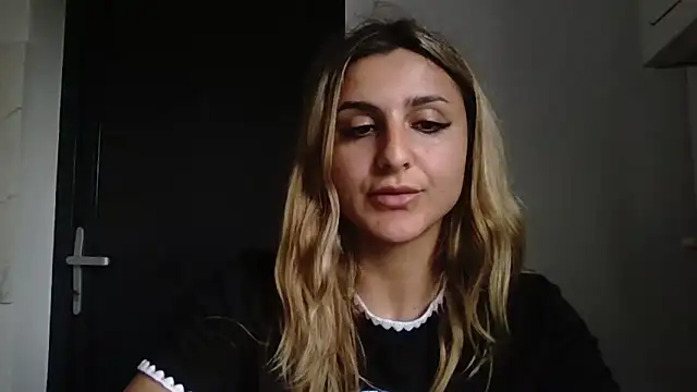 NicolePlay online show from 06.03.26