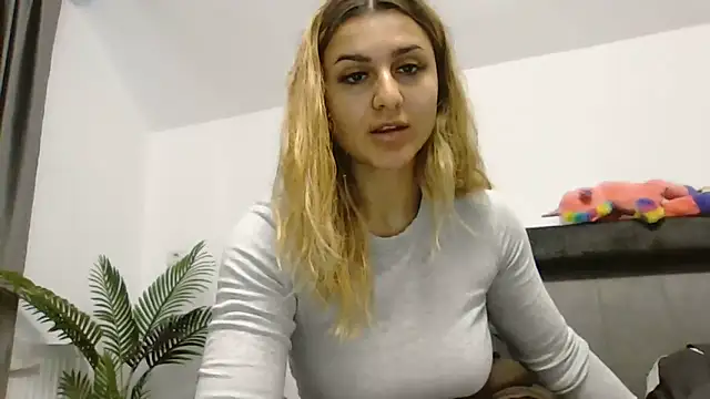 NicolePlay online show from 06.12.26