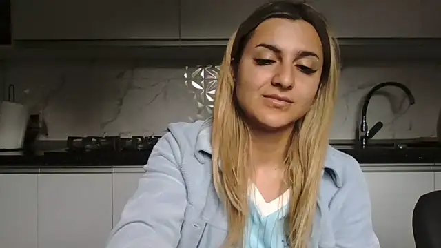 NicolePlay online show from 06.15.26