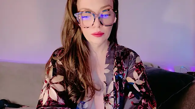 FemDom RubyKnightXXO online show from 10.14.25