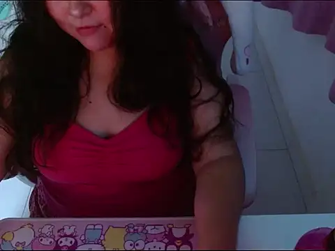 Snapshot of KittyK3 chatting on 10.12.25 KittyK3 online show from 10.12.25