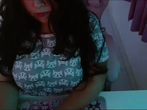 KittyK3 online show from 12.02.25