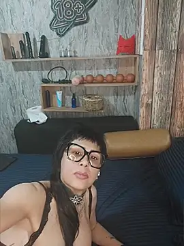 TS ANNA  online show from 04.26.26