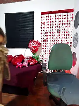 Snapshot of sharom_smith1 chatting on 02.08.25 sharom smith1 online show from 02.08.25