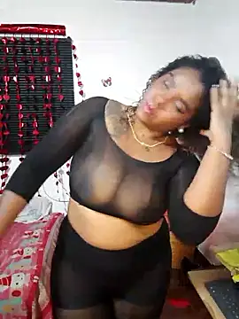 Snapshot of sharom_smith1 chatting on 03.07.25 sharom smith1 online show from 03.07.25