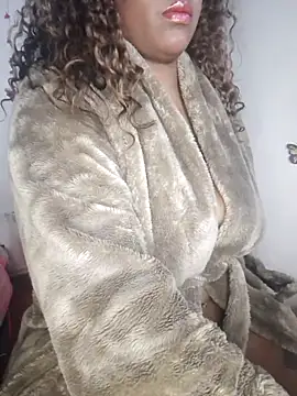 Snapshot of sharom_smith1 chatting on 09.18.25 sharom smith1 online show from 09.18.25