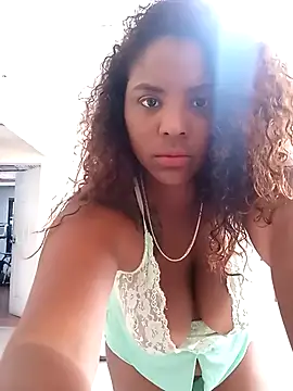 Snapshot of sharom_smith1 chatting on 02.02.26 sharom smith1 online show from 02.02.26