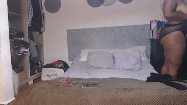 Snapshot of sharom_smith1 chatting on 03.05.26 sharom smith1 online show from 03.05.26