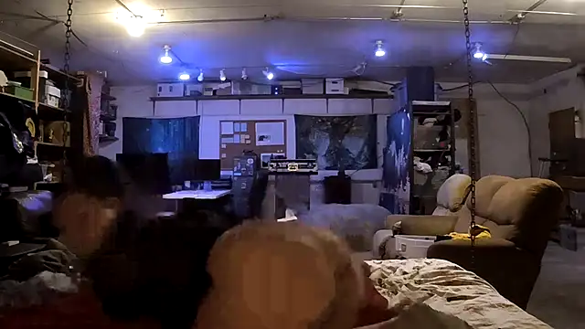 Snapshot of Mostlikely2suckseed88 chatting on 09.17.25 Mostlikely2suckseed88 online show from 09.17.25